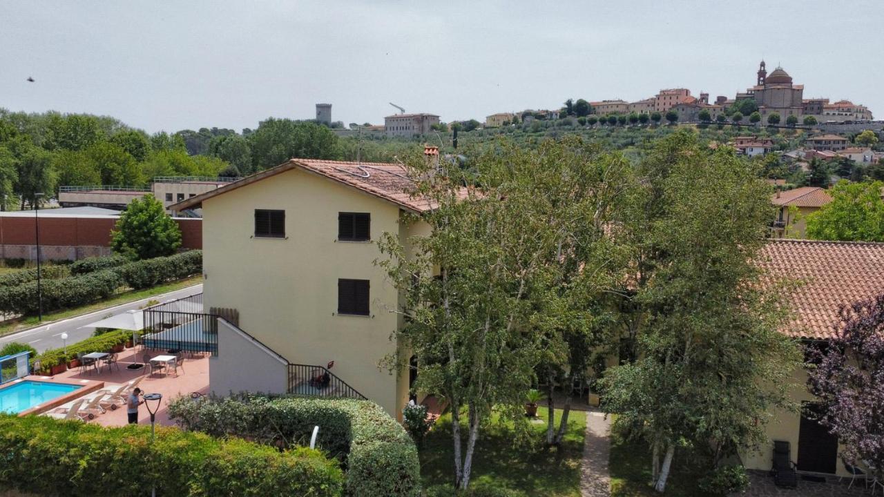 Residence Ranieri カスティリオーネ・デル・ラーゴ エクステリア 写真
